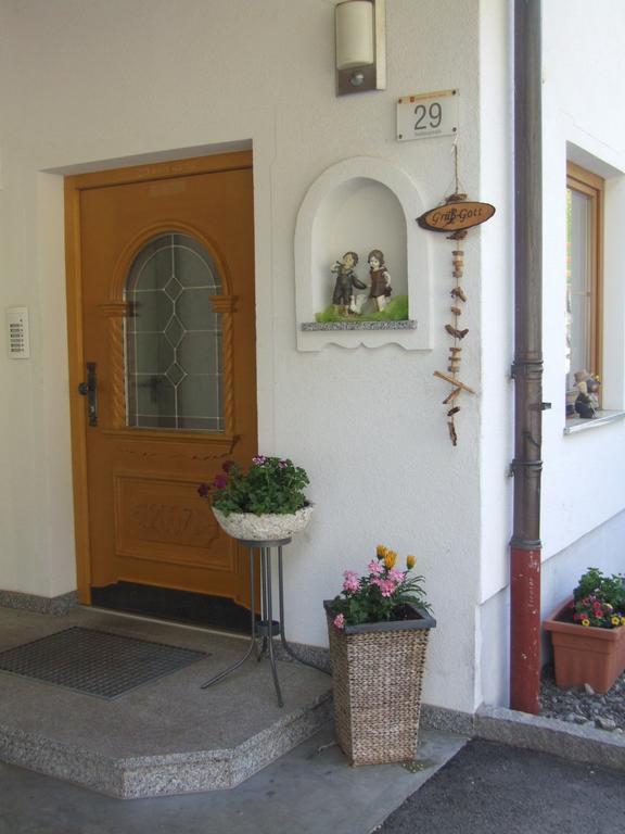 Ferienwohnung Lehenhof Ried im Zillertal Ruang foto