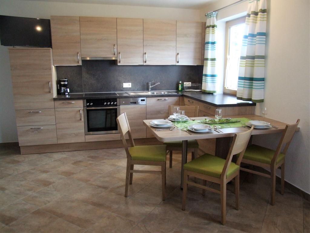 Ferienwohnung Lehenhof Ried im Zillertal Bagian luar foto